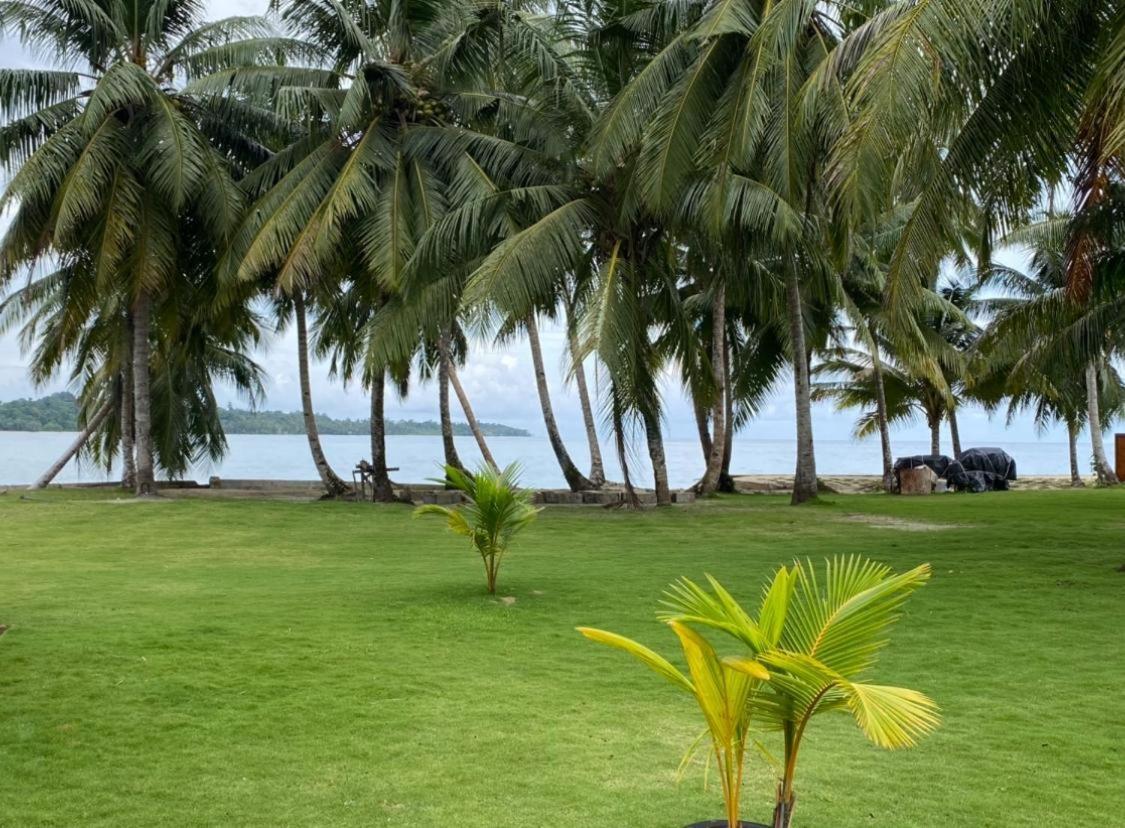 Nasara Resort Mentawai Tua Pejat Buitenkant foto