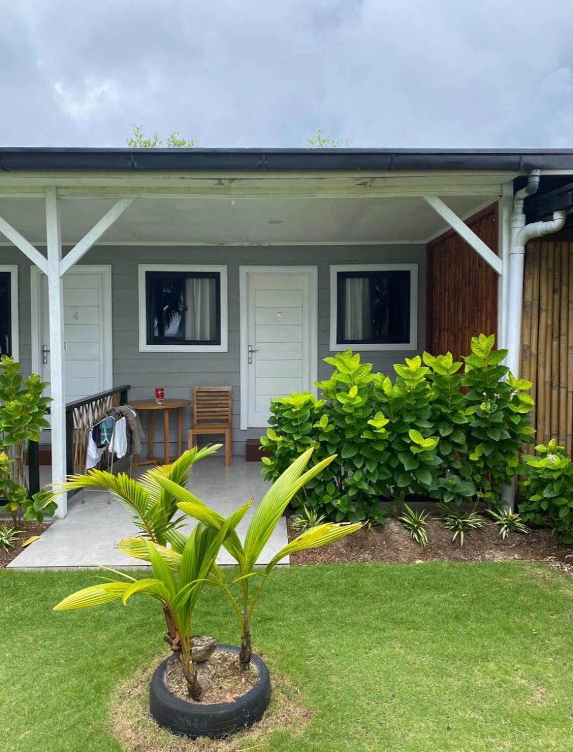 Nasara Resort Mentawai Tua Pejat Buitenkant foto